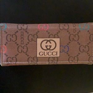 💕 GUCCI Wallet! Girls love Gucci